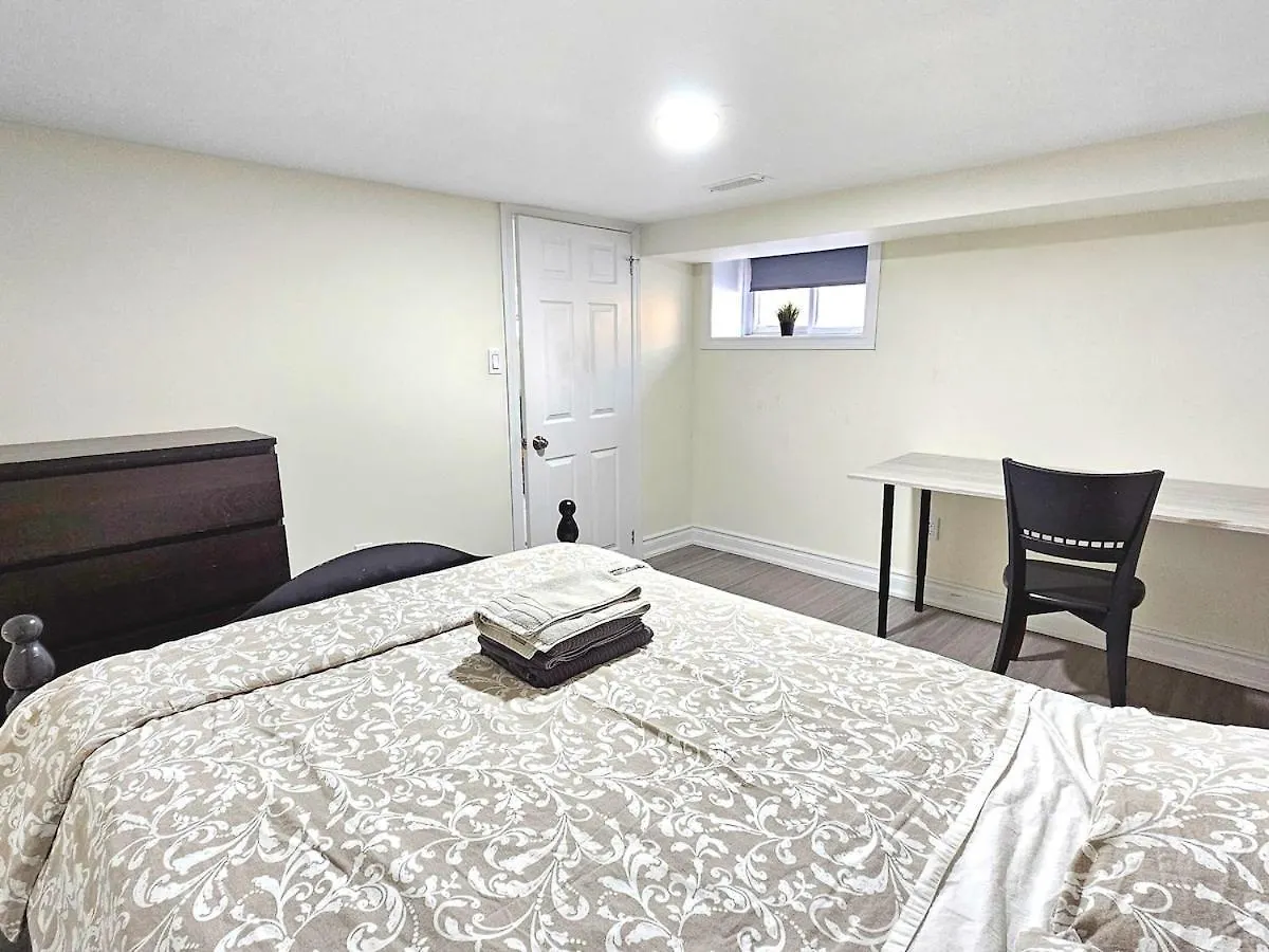 Trinity Bellwood Suites Downtown Toronto 0*,  Kanada