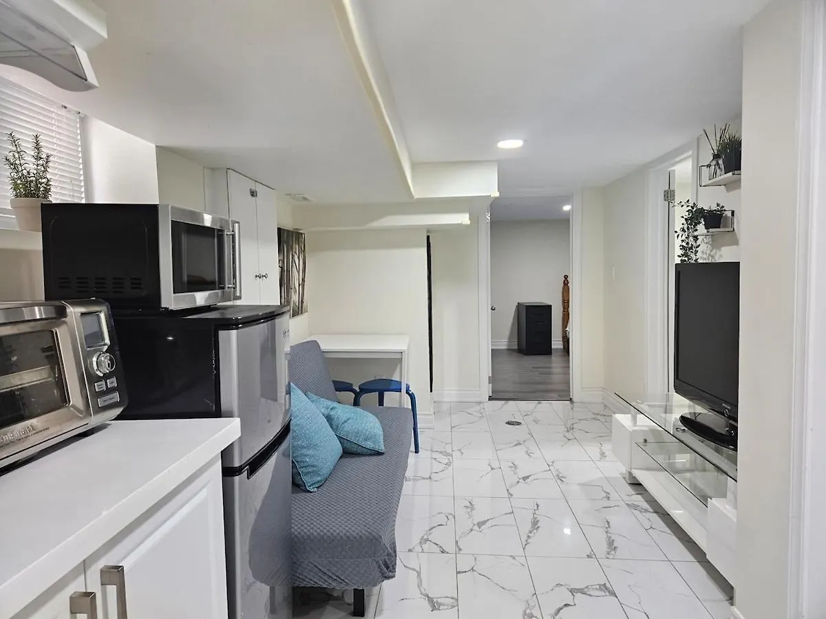 Trinity Bellwood Suites Downtown Toronto Apartman