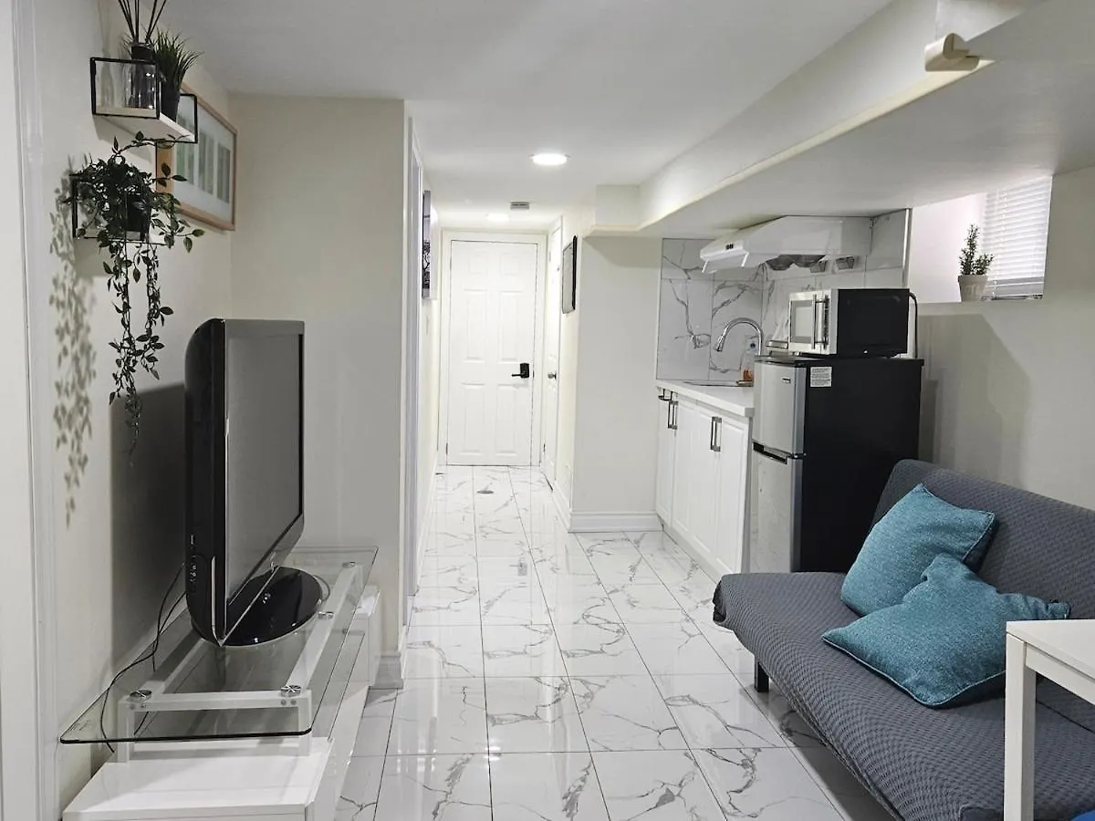Trinity Bellwood Suites Downtown Toronto Apartman