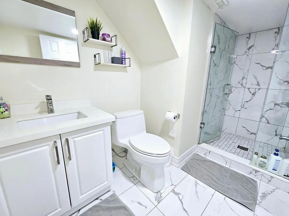 Apartman Trinity Bellwood Suites Downtown Toronto