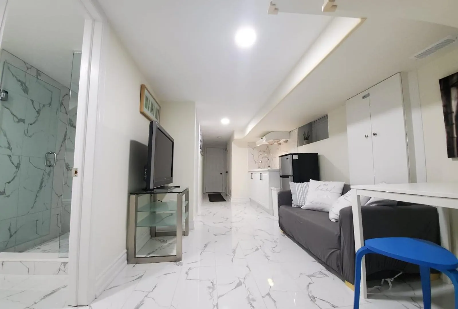 Trinity Bellwood Suites Downtown Toronto 0*,